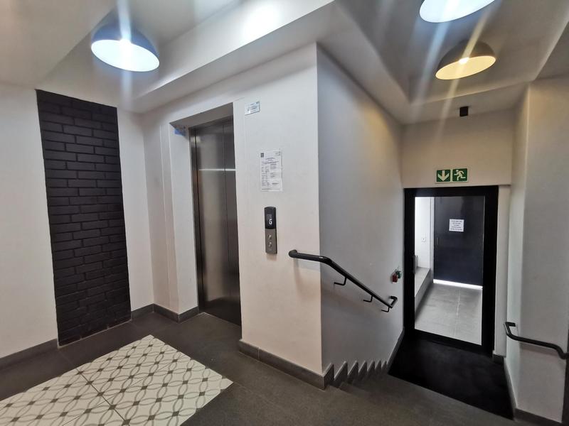 To Let 1 Bedroom Property for Rent in Gardens Western Cape